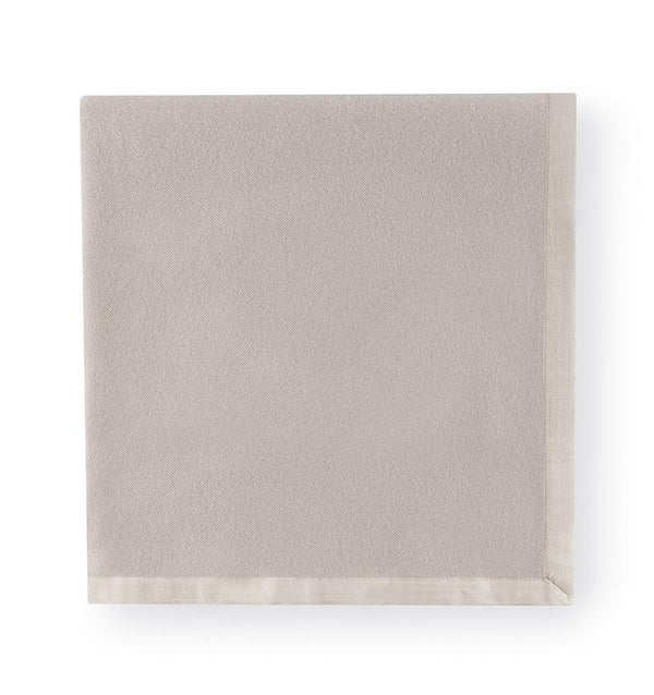 Olindo Lambswool Blanket